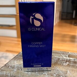 iS Clinical Copper Firming Mist - Deep Blue